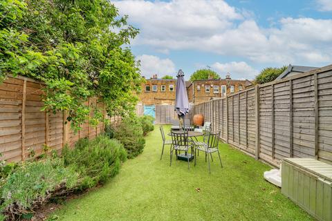 38a Grosvenor Road, London, W7 1HJ