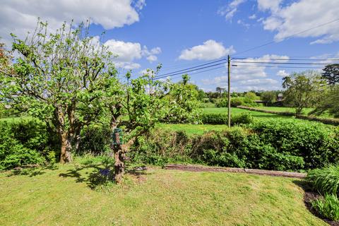 3 bedroom detached house for sale, Hoarwithy, with compact paddock