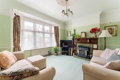 5 bedroom semi-detached house for sale - Woodcote Road, Wanstead