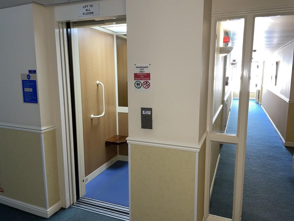 Communal Lift