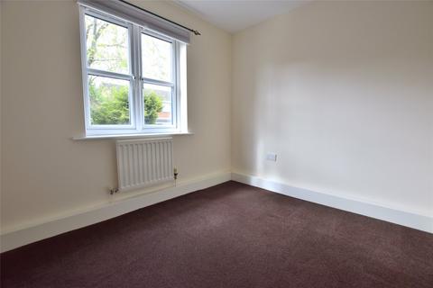 2 bedroom apartment to rent, Cemetery Road, Gateshead, Tyne and Wear, NE8