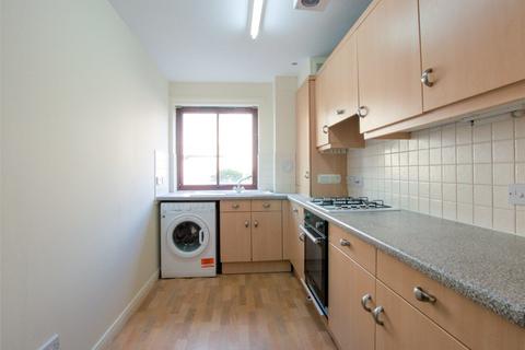 2 bedroom flat to rent, High Riggs, City Centre, Edinburgh, EH3