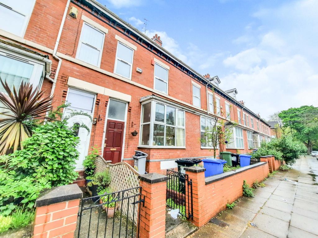 Stamford Street, Old Trafford, Manchester, M16 4 bed terraced house £