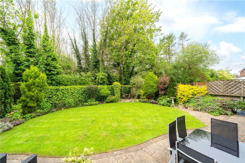Private Garden
