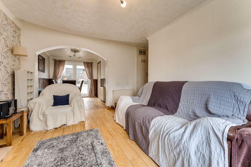 114 Kincaidston Drive, Ayr KA7 3XU 3 bed end of terrace house £99,000