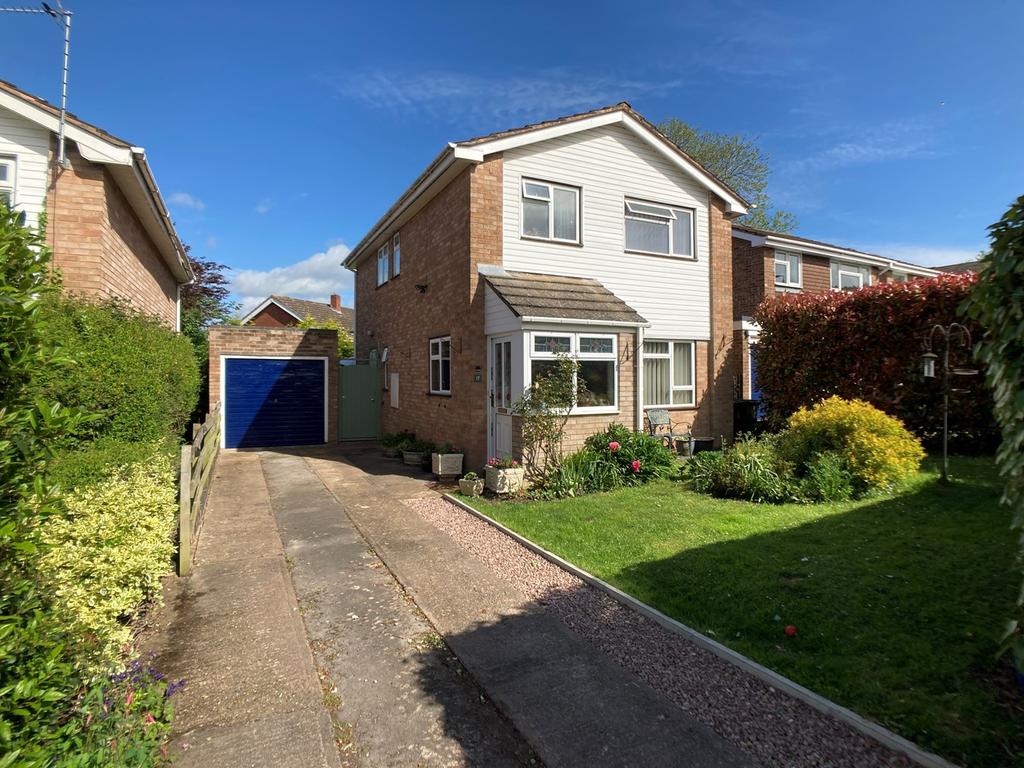 Lambourne Close, Ledbury, HR8 4 bed detached house £385,000