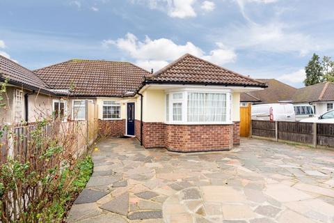 3 bedroom semi-detached bungalow to rent, Cromwell Close, Walton-On-Thames