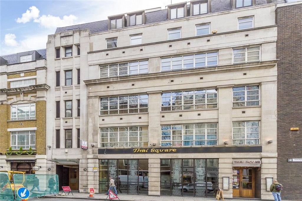 Minories, London, EC3N 3 bed apartment - £5,200 pcm (£1,200 pw)