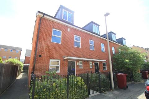 3 bedroom end of terrace house to rent, Havergate Way, Reading, Berkshire, RG2