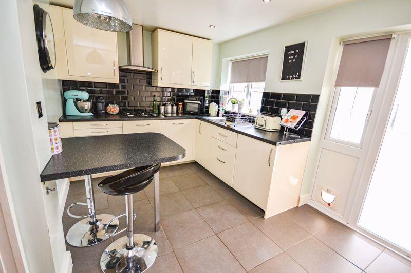 Fielding Avenue, Tilbury 3 bed terraced house £335,000