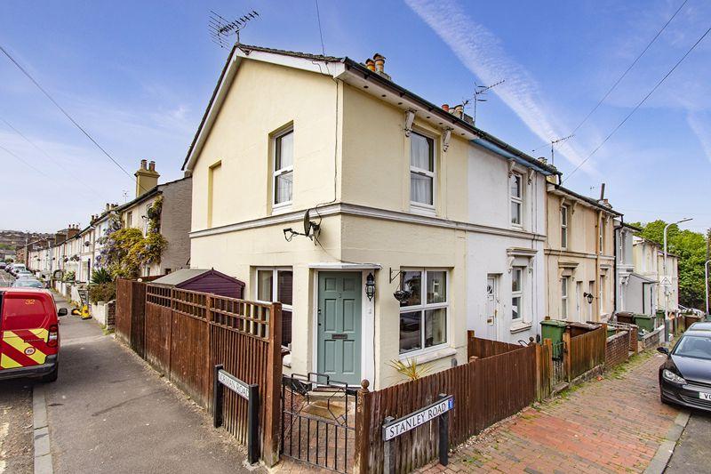 2 Bedroom End of Terrace House with Courtyard Garden, Stanley Road