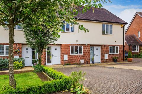 31 Bray Road, Edenbridge, TN8 6BW