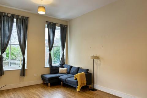 2 bedroom flat to rent, School Road, Sheffield