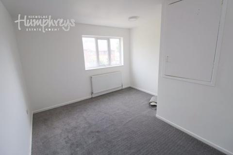 4 bedroom flat to rent - Camden St, B18 - 8-8 Viewings