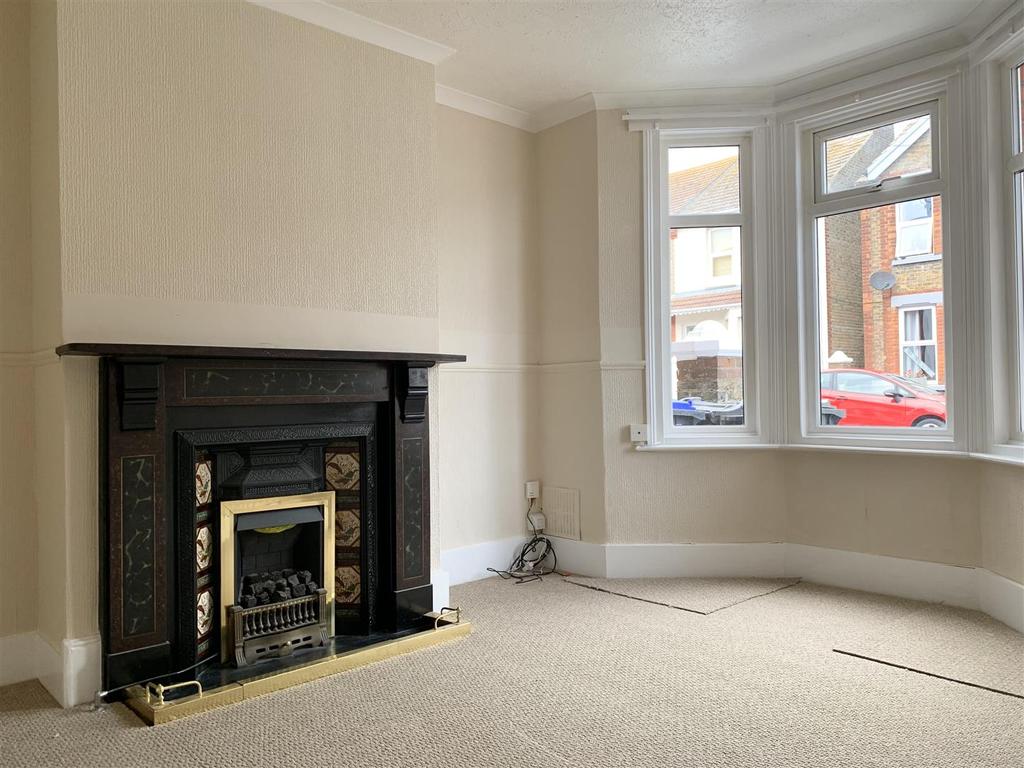 St. Patricks Road, Ramsgate 2 bed house £995 pcm (£230 pw)