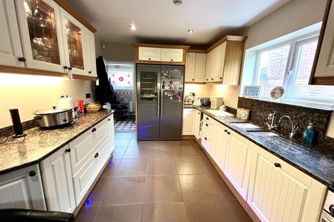 4 Kipling Road, Ipswich, IP1 6EW