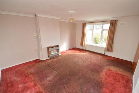 118 Ambleside Drive, Leicester, LE2 9FB