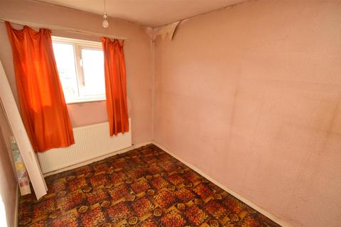 118 Ambleside Drive, Leicester, LE2 9FB