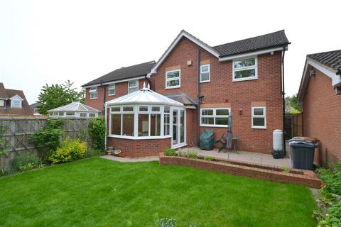 32 Bramble Close, Malvern, WR14 2UW