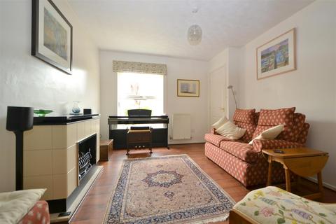 32 Bramble Close, Malvern, WR14 2UW