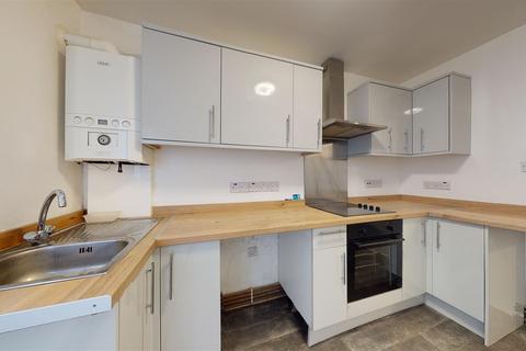 2 bedroom flat for sale - The Parade, Folkestone