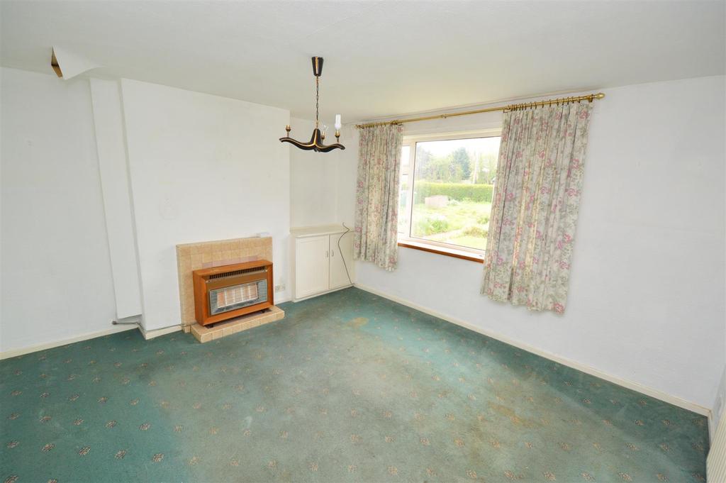 Dominion Road, Glenfield 3 bed semidetached house £260,000