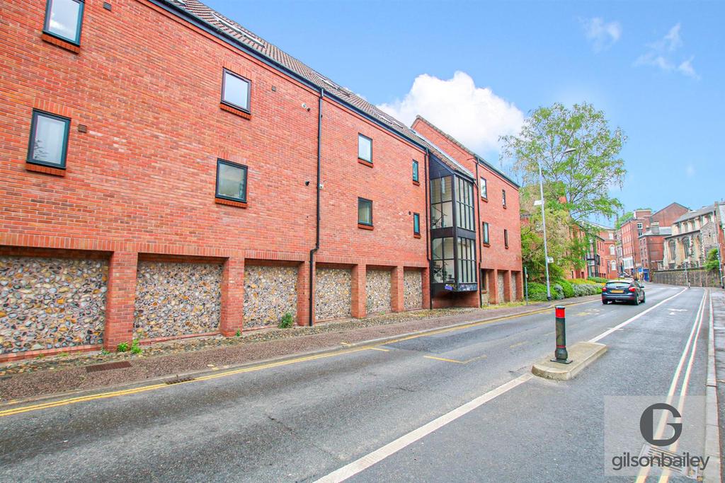Mulberry Close, Norwich 1 bed flat £140,000