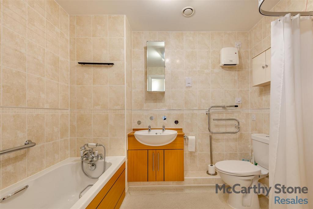 8631718-interior03.jpg