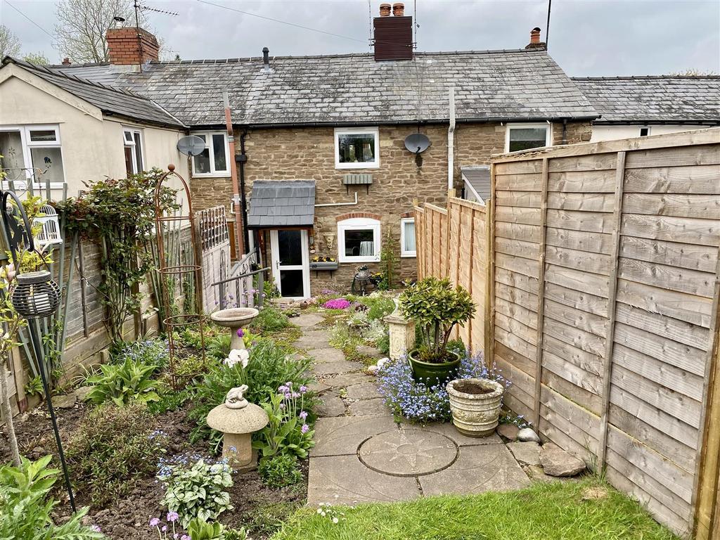 Old Road, Bromyard 1 bed terraced house £160,000