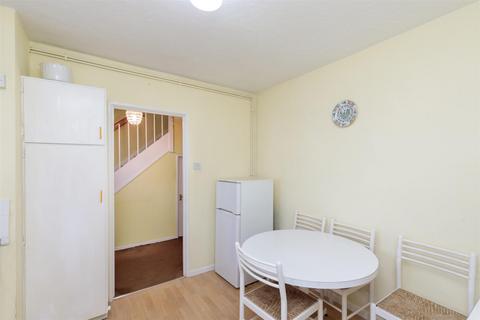 Flat 1, Thorne House Roman Road, London, E2 0PL