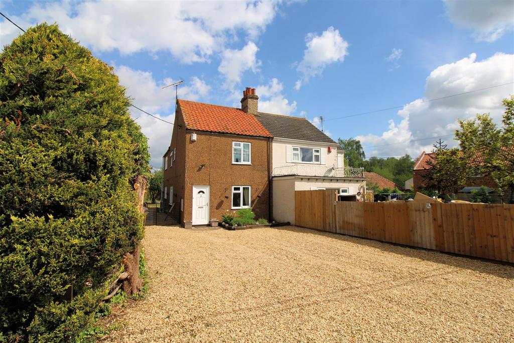 Narborough Road, Pentney 3 bed semidetached house £230,000