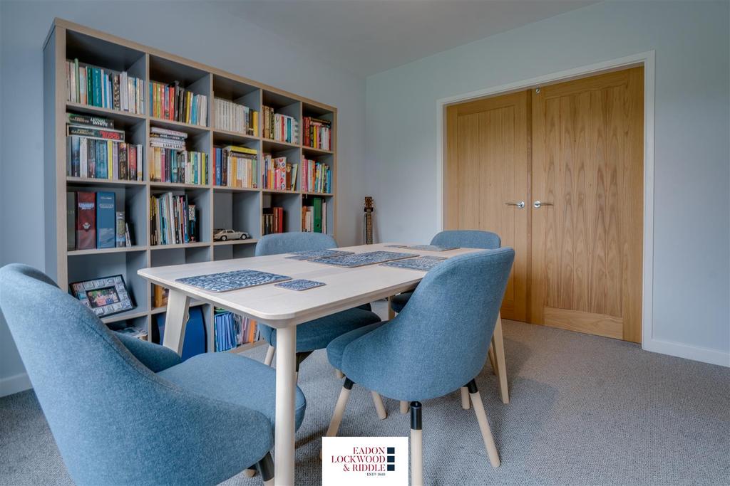 Dining Room 2.jpg