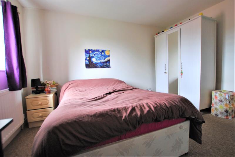 Bedroom 1, 2 med.jpg