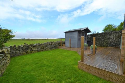17 Appleby Close, Queensbury, Bradford, BD13 2TB