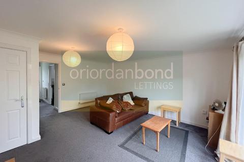 3 bedroom terraced house to rent - Clover Field, Grange Park, Northampton, NN4