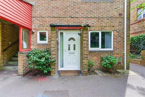 35 Grace Path, London, SE26 4SF