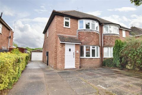 3 bedroom semi-detached house to rent, Comer Road, Worcester, Worcestershire, WR2