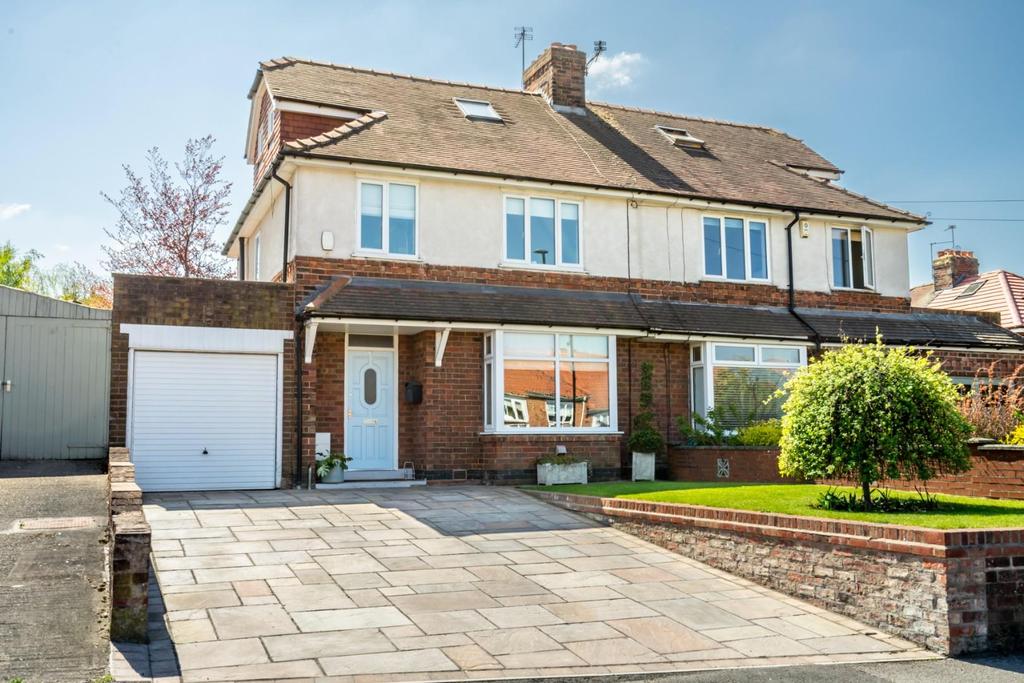 Boroughbridge Road, York 4 bed semidetached house £375,000