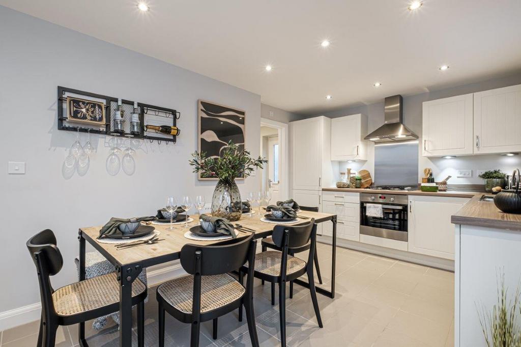 Hadley kitchen diner with white cupboards