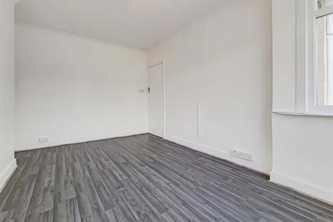 181a Dagenham Road, Romford, RM7 0TL