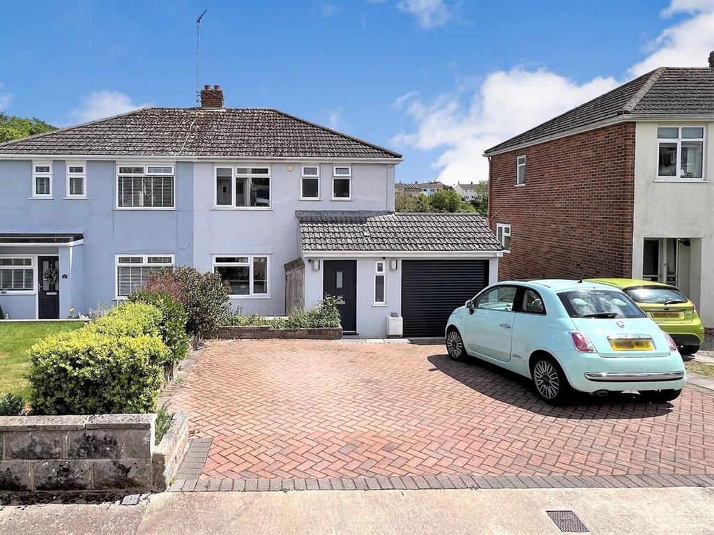 Frobisher Green, Chelston, Torquay 4 bed semidetached house £350,000