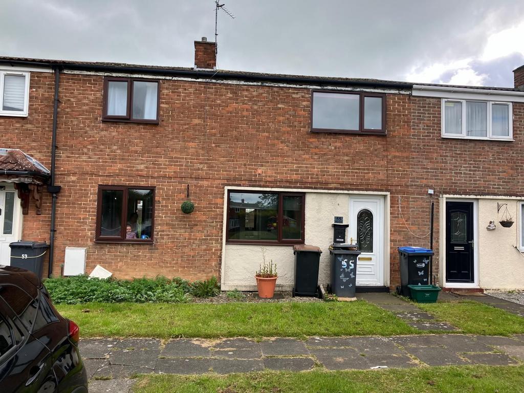 Biscop Cres £500 pcm