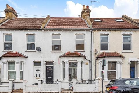 82 Graveney Road, London, SW17 0EH