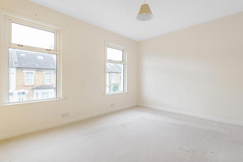 82 Graveney Road, London, SW17 0EH