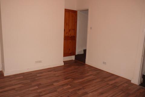 2 bedroom terraced house for sale, Devonshire Street, Keighley, West Yorkshire, BD21 2LU