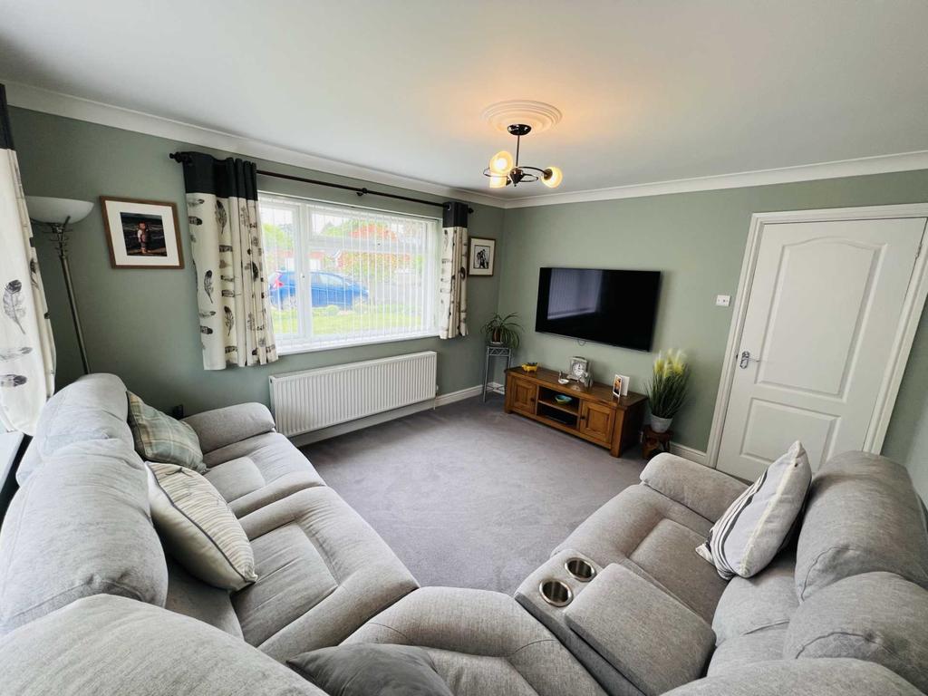 Station Road, Cholsey 2 bed bungalow £550,000