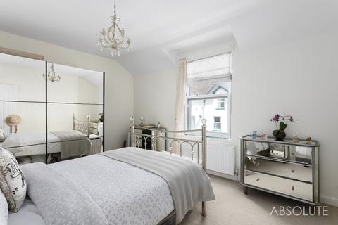 5 Bay View, Paignton, TQ3 2DL