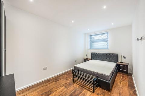 2 bedroom apartment to rent, 19 Long Walk, London, SE1