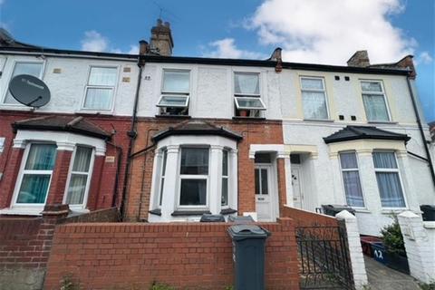 First Floor Flat, 14 Cecil Road, Hounslow, TW3 1NT