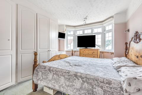 3 The Avenue, Old Windsor, Windsor, SL4 2RS
